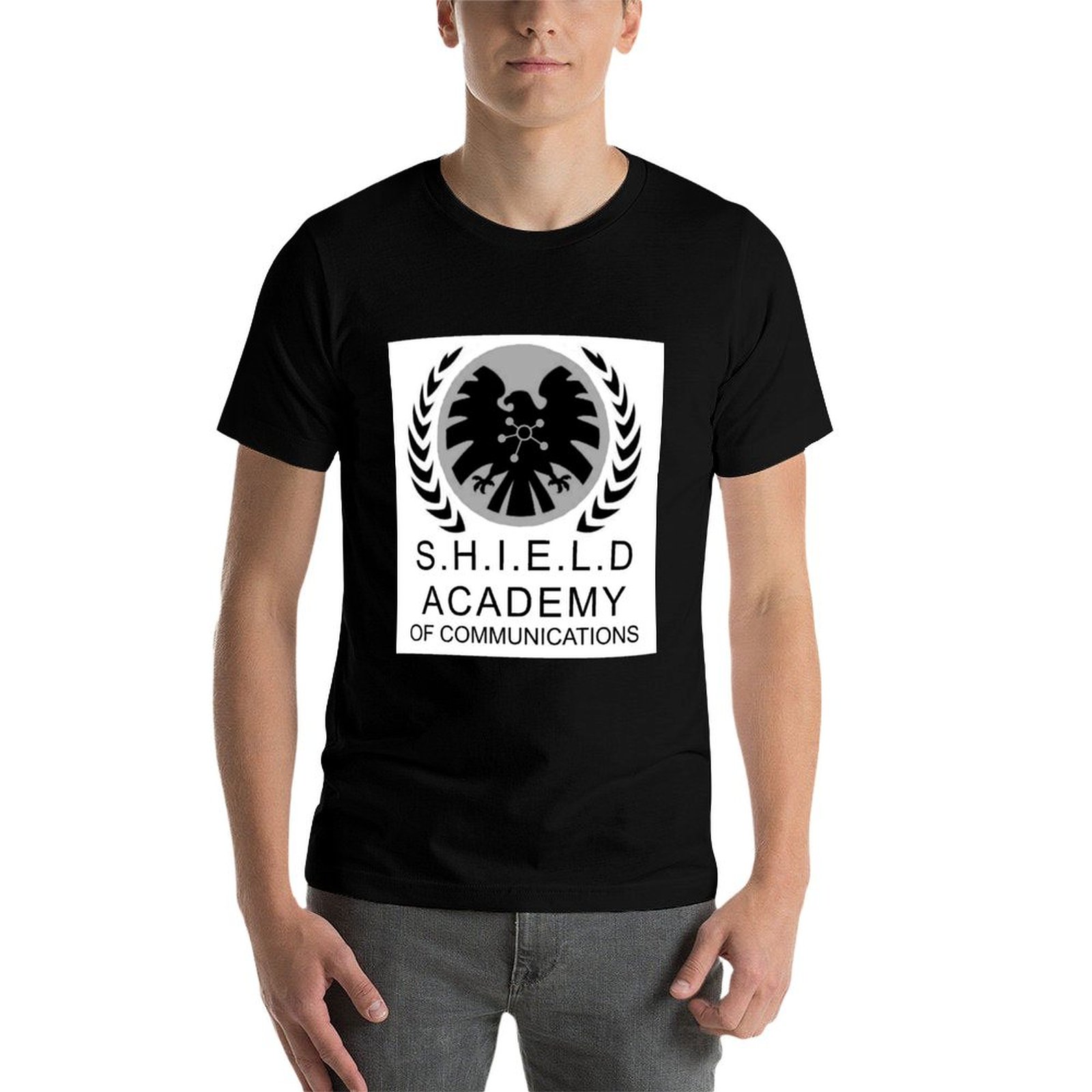 T-shirt SHIELD Academy of Comm - Academy Sports Outdoor recensione e prezzo