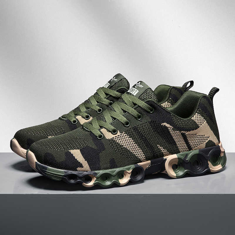Scarpe da tennis bianche da uo - Outdoor Sport News recensione e prezzo